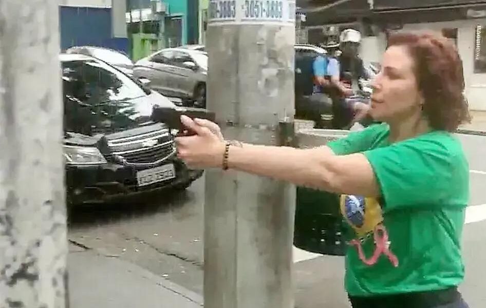 STF Condena Zambelli com 5 Anos por Porte Ilegal de Arma