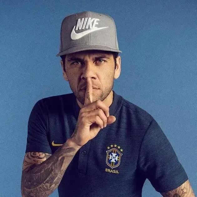 Absolvição de Daniel Alves: Insights e Controvérsias