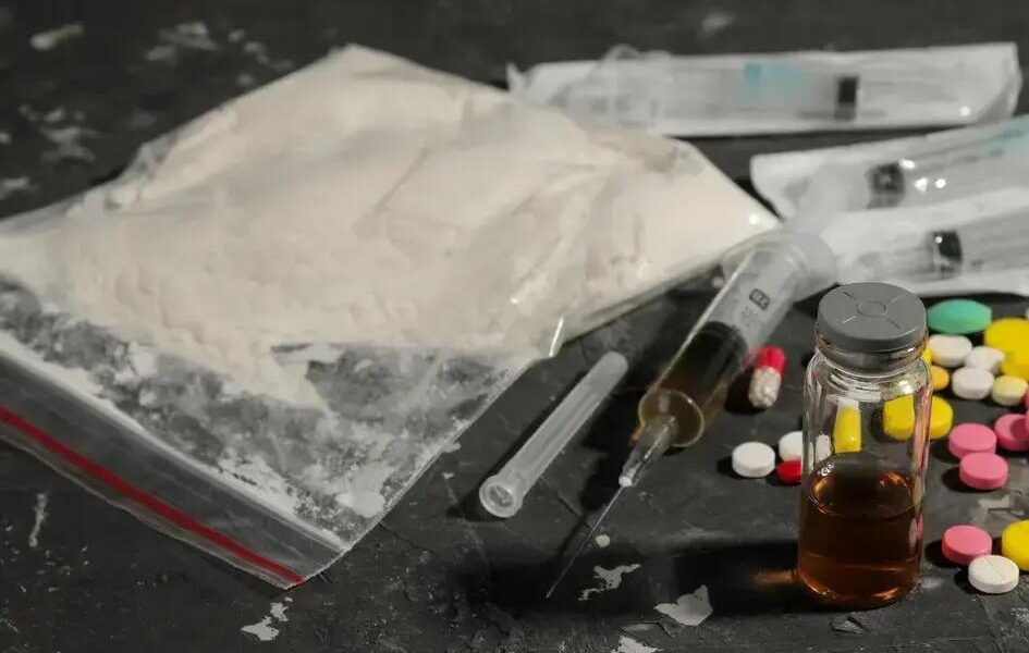 Tráfico de Drogas: STJ Anula Confissão e Absolvição