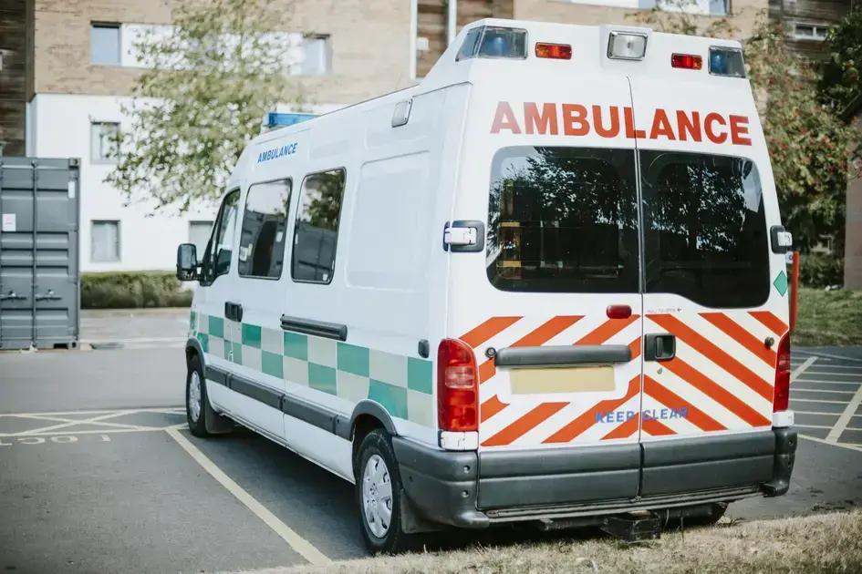 Indenização: Motorista de Ambulância Ganha pelo Uniforme Sujo