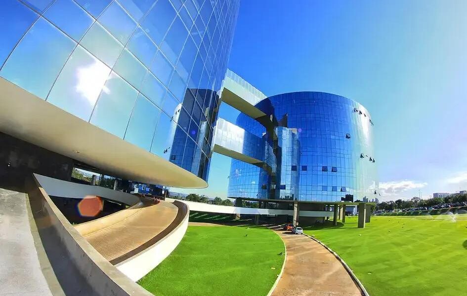 Nível Superior Congelado: STF Valida Exigência no MPU