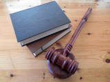 10 Livros de Direito Administrativo para Concursos ou não